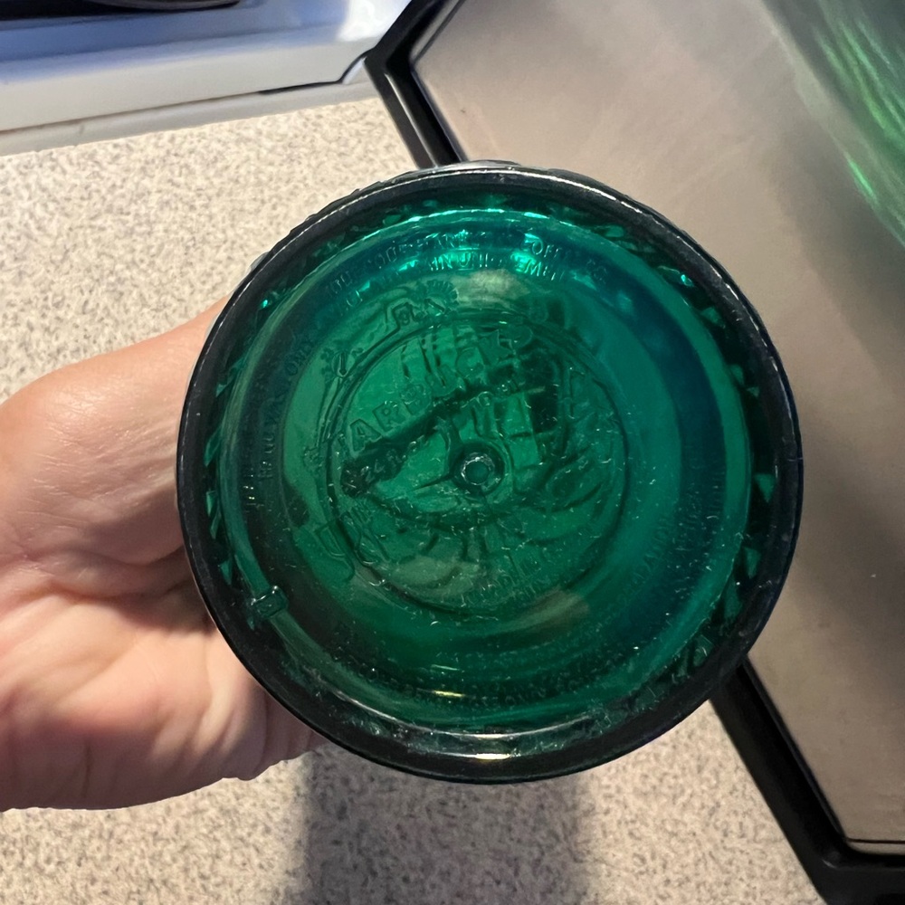 Green Starbucks tumbler 24 oz - Picture 5 of 7